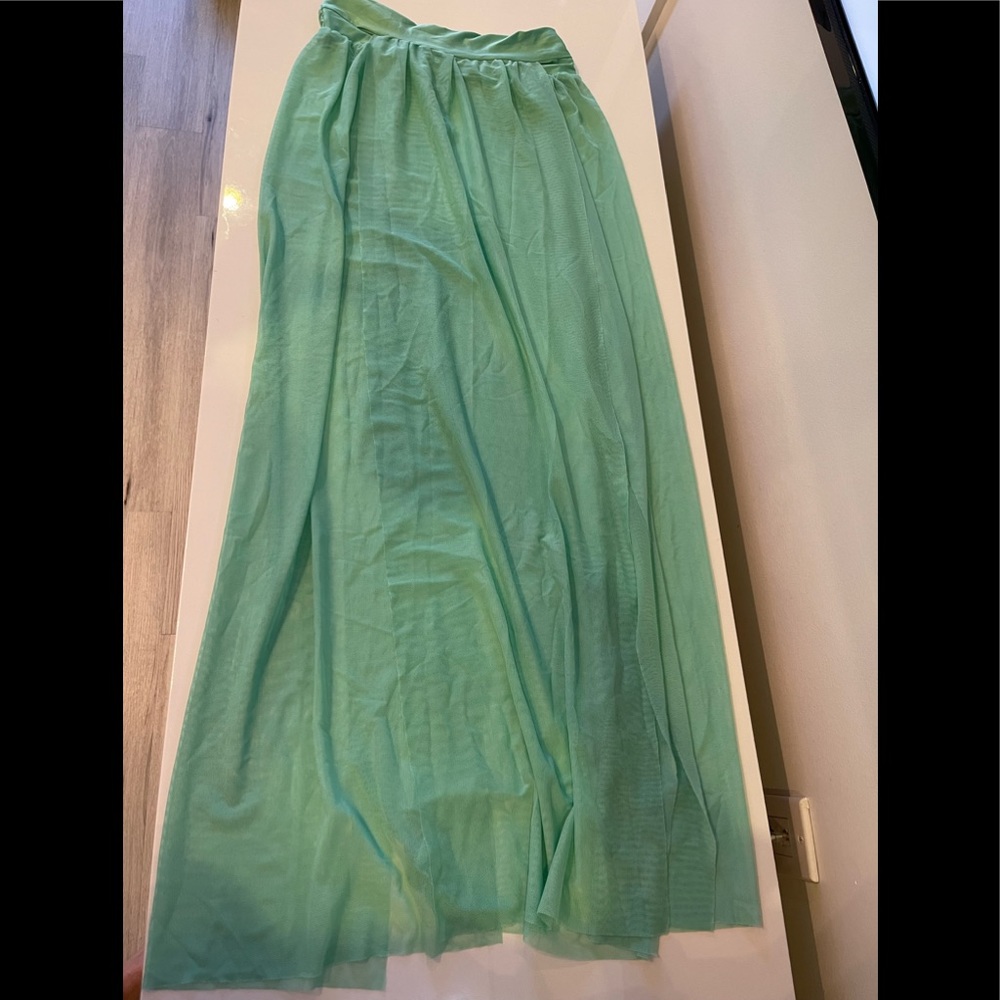 Skirt cover up